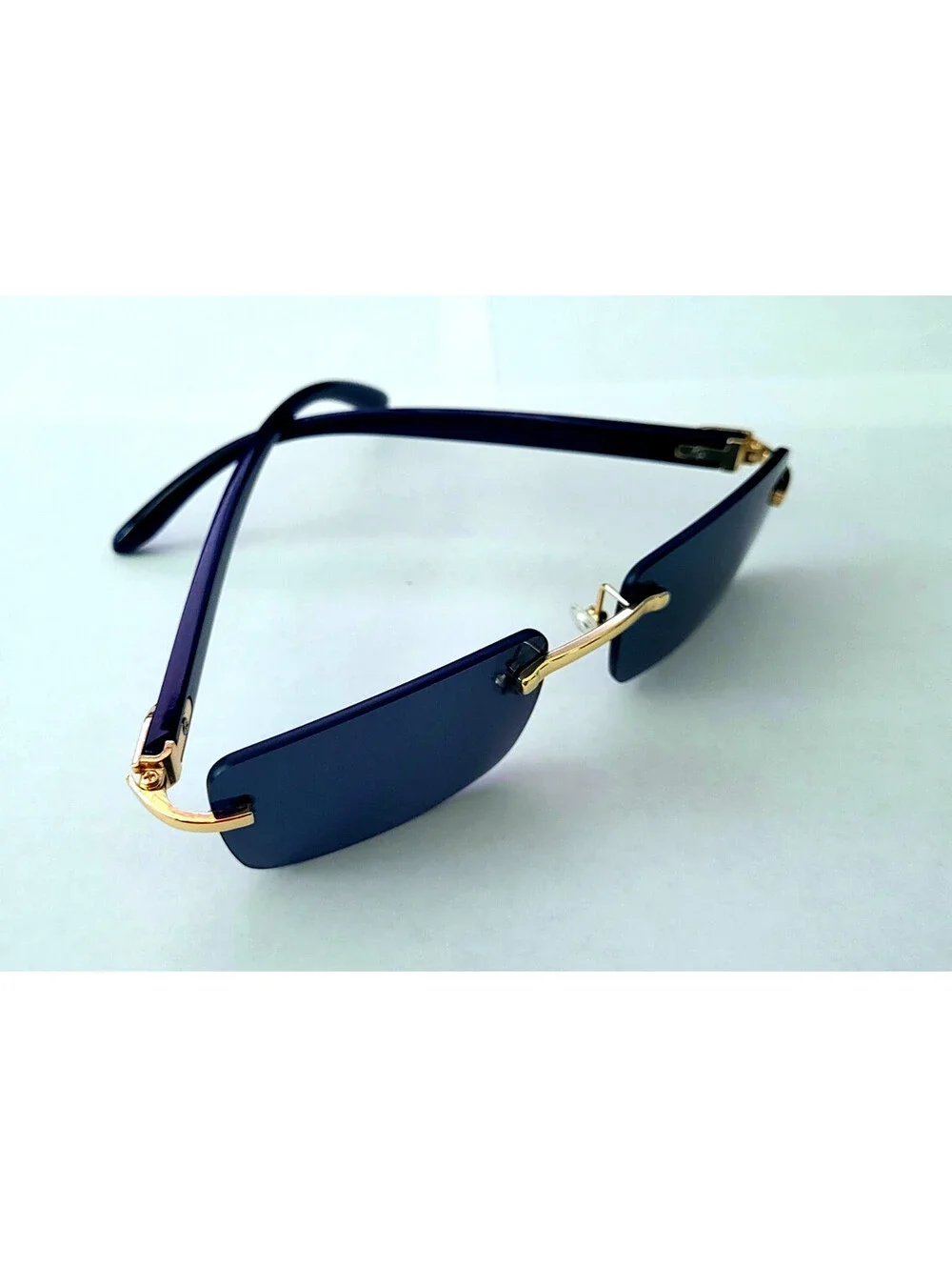 Piccadilly Gld Black Horn Decor Gradient Designer Sunglasses